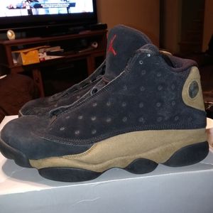 Air Jordan Retro 13 Shoes. Great Condition.